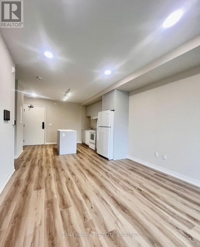 Building Photo - 50 Herrick Ave