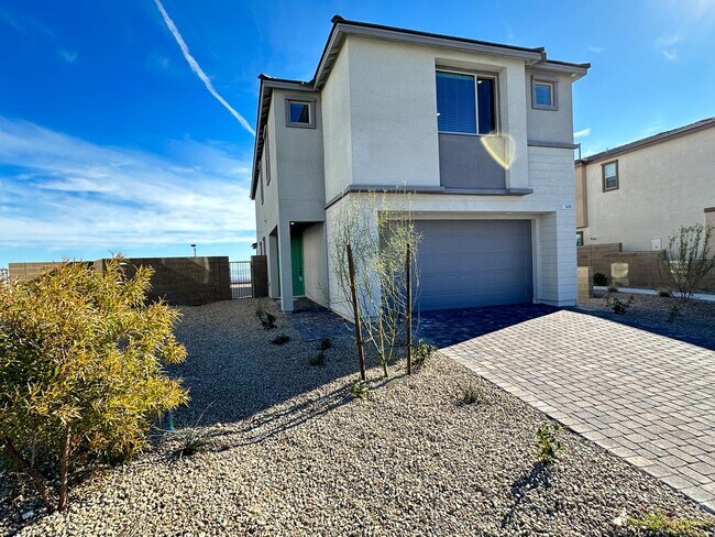 Foto del edificio - Summerlin Pkwy & Lake Mead Blvd