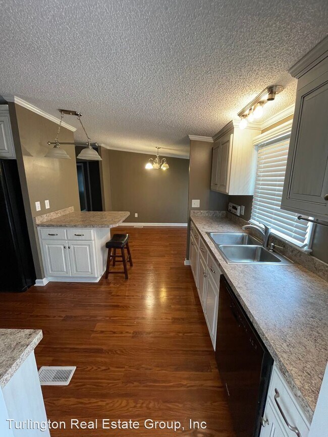 Foto del edificio - 3 br, 2 bath House - 2042 Mt Olive Highway
