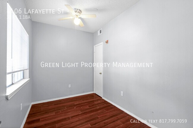 Building Photo - 4406 Lafayette St