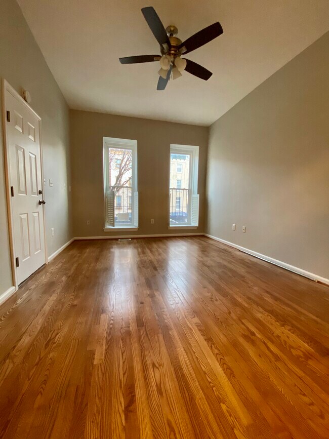 1330 W Lombard St, Baltimore, MD 21223 Townhouse for Rent in