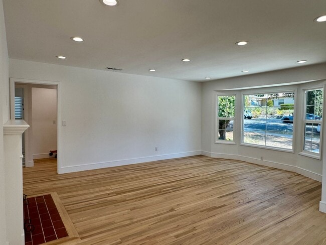 Foto del edificio - Turnkey Home