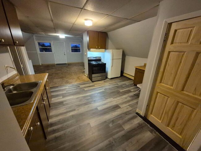 Building Photo - 39 Arlington St