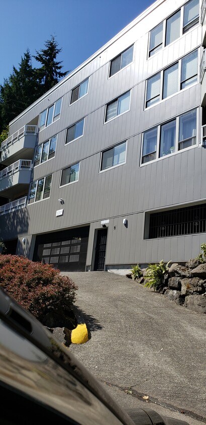 Primary Photo - 5201 22nd Ave NE