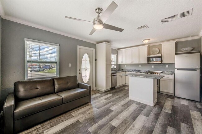 Foto del edificio - 232 147th Ave