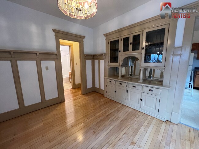 Building Photo - 540 N 34th St
