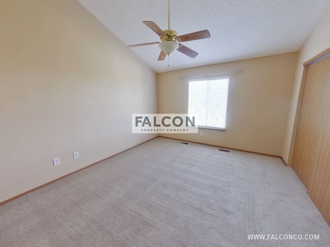 Foto del edificio - 4935 Ardley Dr