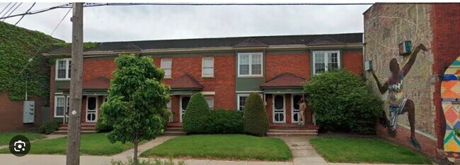 Foto del edificio - 15416 Waterloo Rd