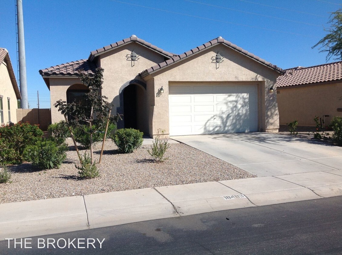 Foto principal - 18483 N Celis St