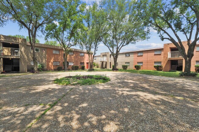 Foto del edificio - La Paloma Village Apartments