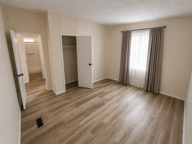 Foto del edificio - 3830 W Cedar Heights Rd