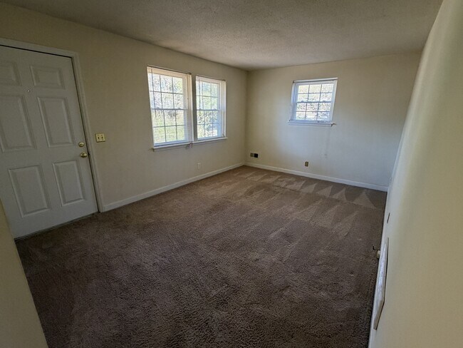 Foto del edificio - 1542 S Beltline Blvd