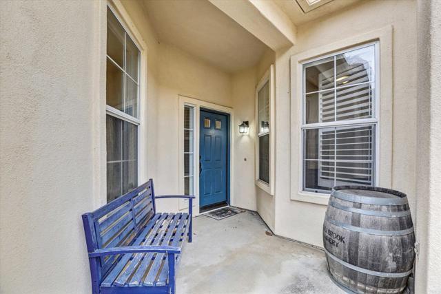 Building Photo - 2318 Fallbrook Pl