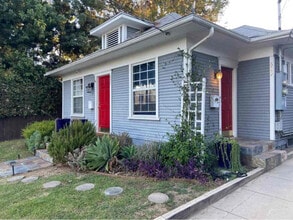 Building Photo - 607 Garfield Ave