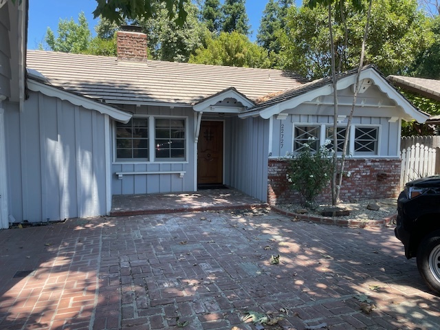 Primary Photo - 22727 Miranda St
