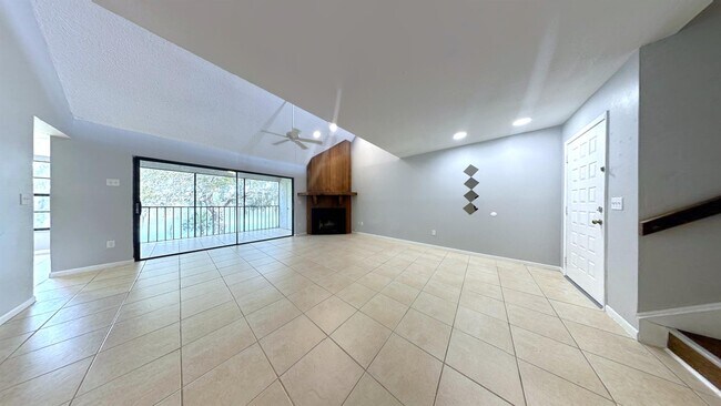 Foto del edificio - 5028 Puritan Cir