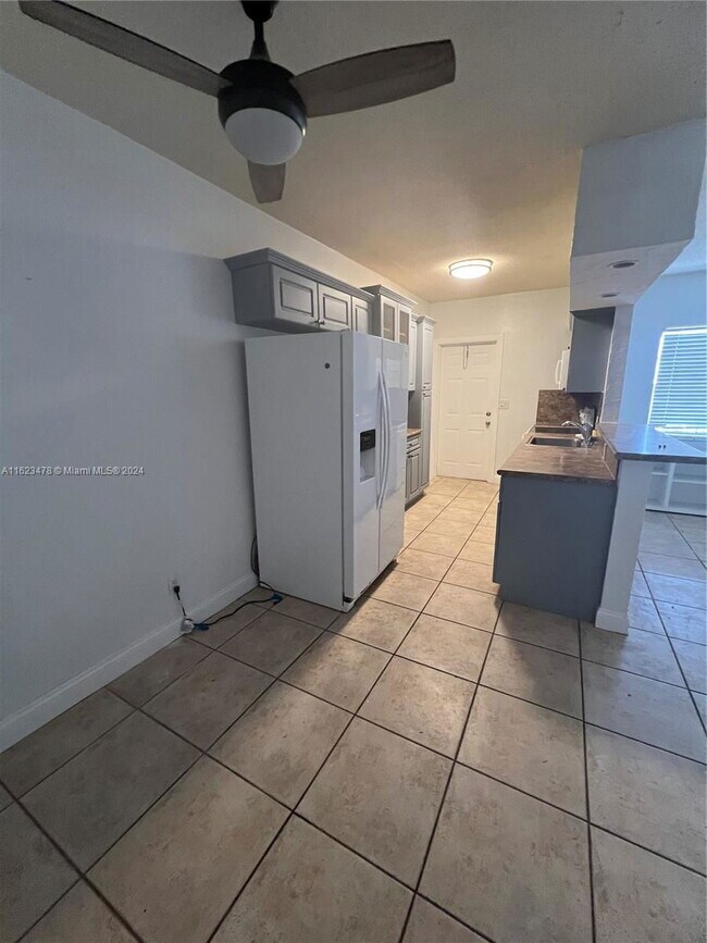 Foto del edificio - 2200 S Ocean Dr