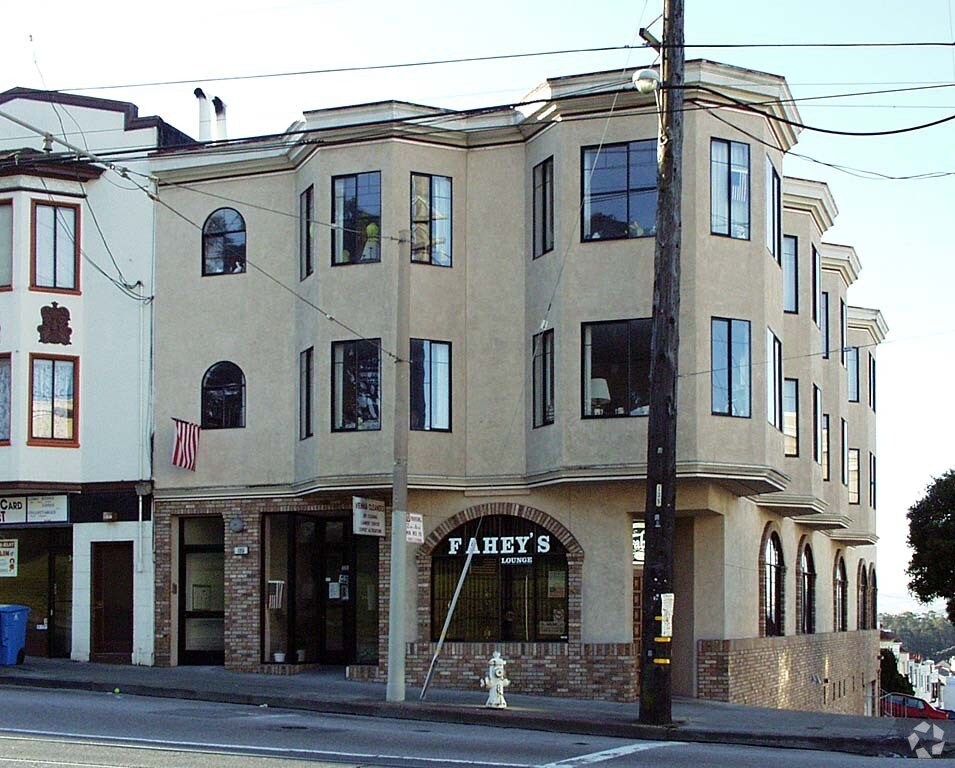 Building Photo - 1351-1355 Taraval St