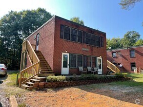 Building Photo - 310 S Wadesboro Blvd