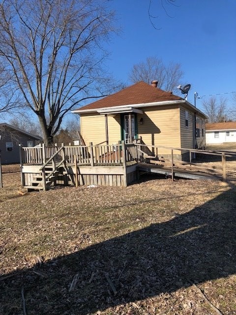 Building Photo - 512 Plum St