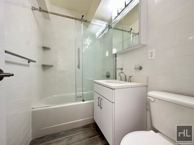 Foto del edificio - EAST 57 STREET