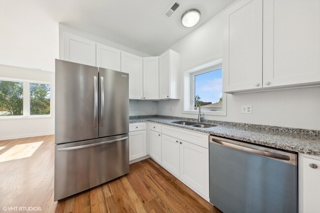 Foto del edificio - 226 W 24th St