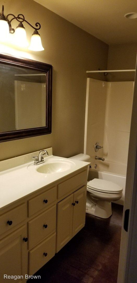 Foto del edificio - 2509 Ridgecrest Dr