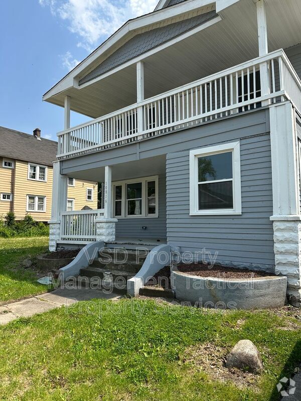 Building Photo - 10816 Grandview Ave