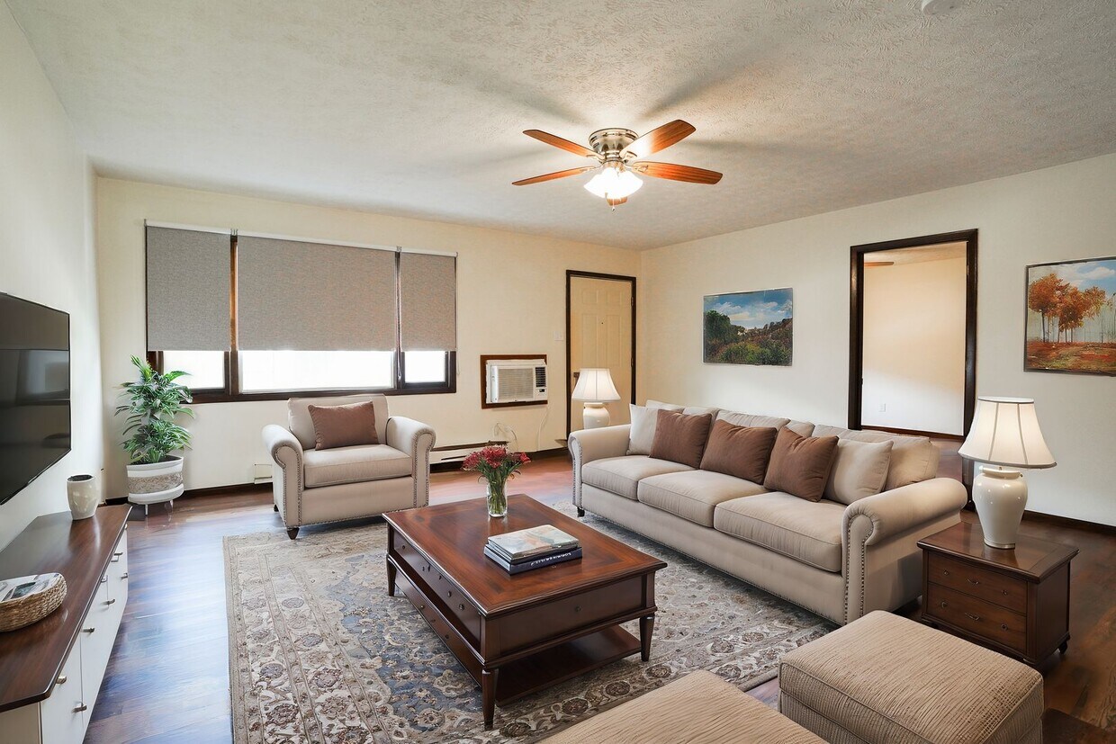 Primary Photo - Hazel Street Apartments