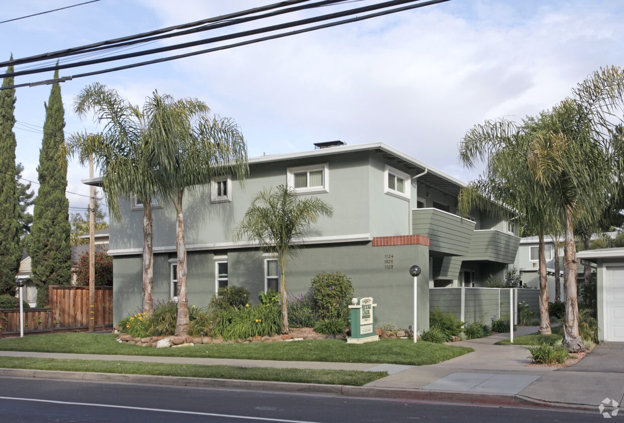 Building Photo - Middle Park Apartments
