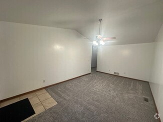 Building Photo - 2721 Blossom Ave