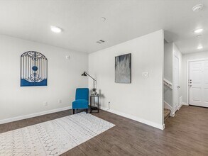 Building Photo - 12603 Telge Rd