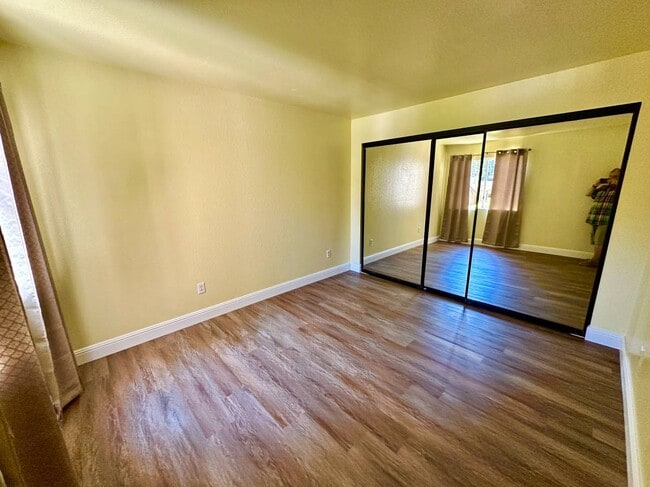 Building Photo - 11275 Avenida De Los Lobos