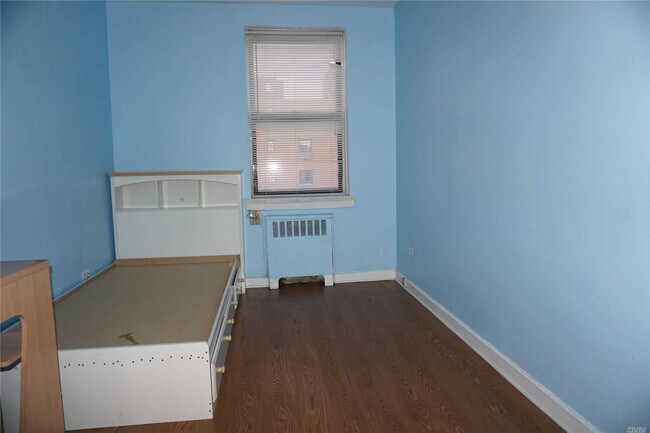 Foto del edificio - 144-50 38th Ave