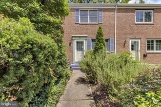 Building Photo - 38 E Rosemont Ave