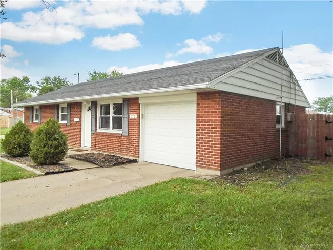 Building Photo - 117 Dellsing Dr