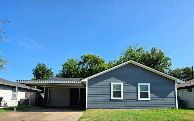 Building Photo - 6414 Granite St