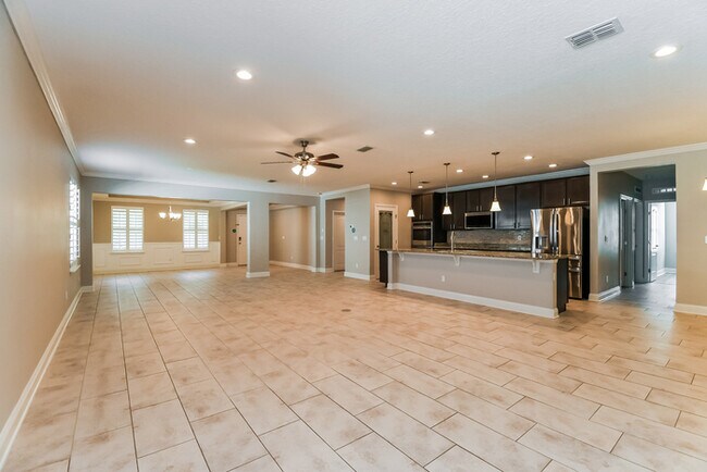 Foto del edificio - 77267 Lumber Creek Blvd