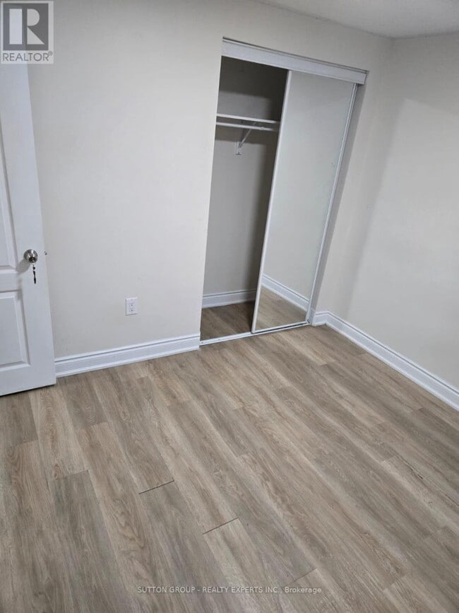 Building Photo - 364 Clockwork Dr