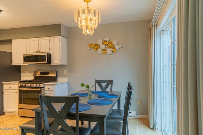 Foto del edificio - 4 Tompion Ln