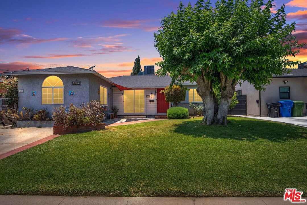 Foto principal - 8333 Glencrest Dr