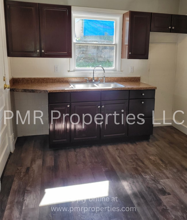 Foto del edificio - 3 Bedroom / 1 Bathroom House