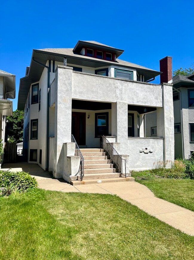 Building Photo - 120 S Taylor Ave