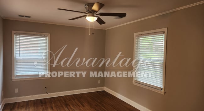 Foto del edificio - Beautifully Renovated Home in Perkins Road...
