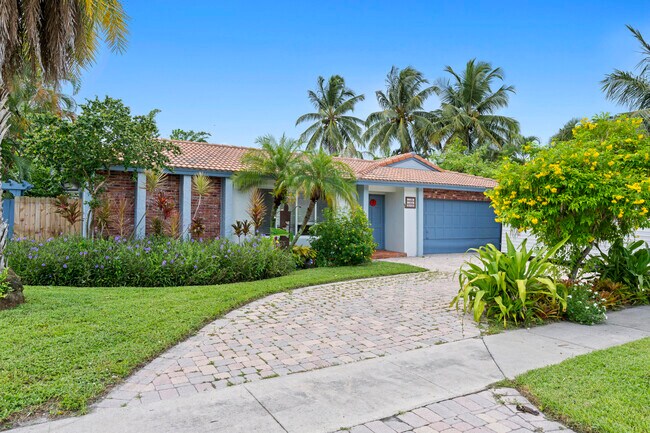 Foto del edificio - 1100 NW 10th St