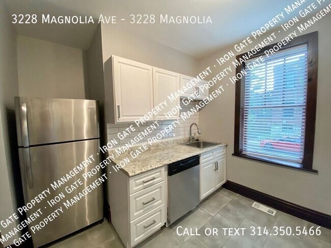 Foto del edificio - 3228 Magnolia-