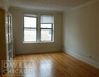 Foto principal - 2733 N Milwaukee Ave