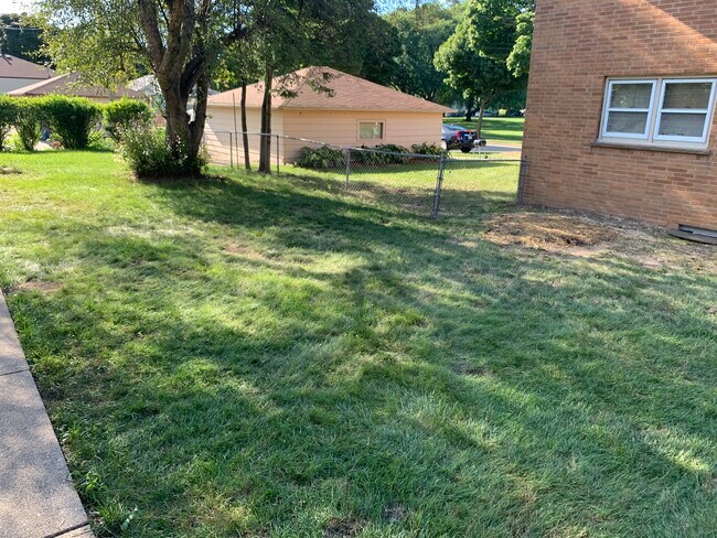 Foto del edificio - 4563 N 73rd St