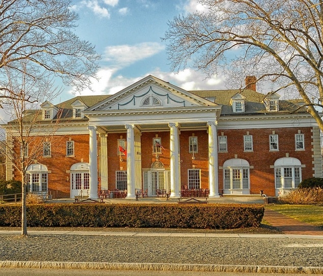 The Colonial Club was established in 1891