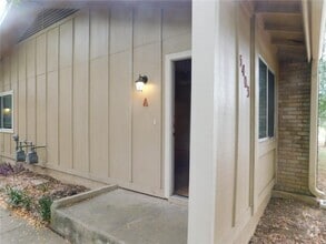 Building Photo - 5403 West Gate Blvd